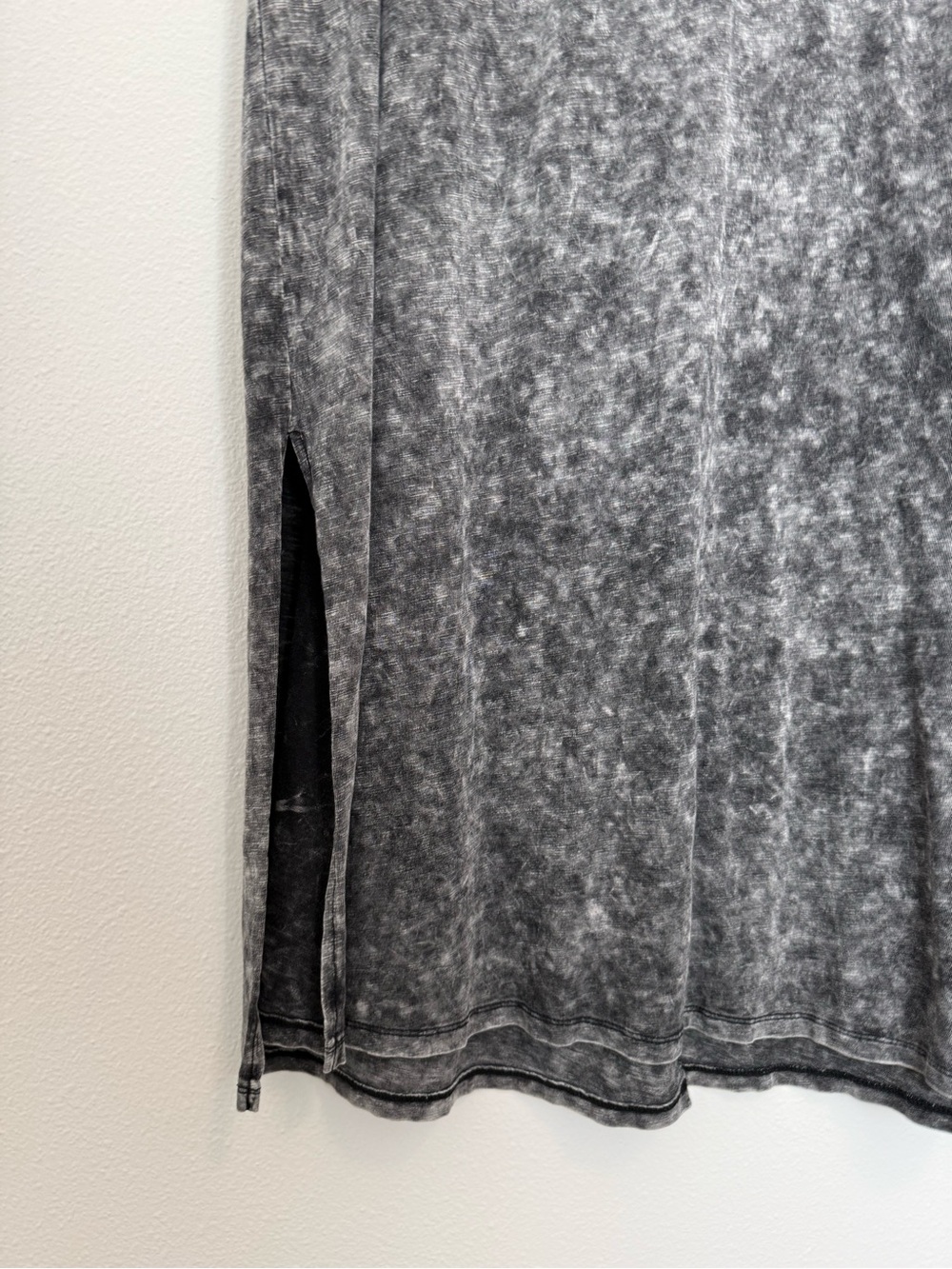 Torrid - Jersey Black Mineral Wash Snake Flower Short Sleeve Tee Shirt Dress 1X - Picture 10 of 11